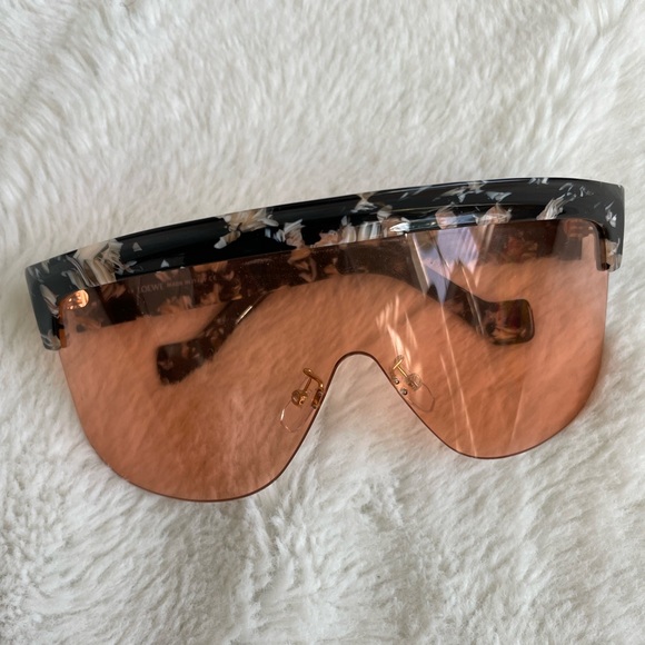Loewe ‘Show’ Rose Pink Shield Tortoise Sunglasses main image 8